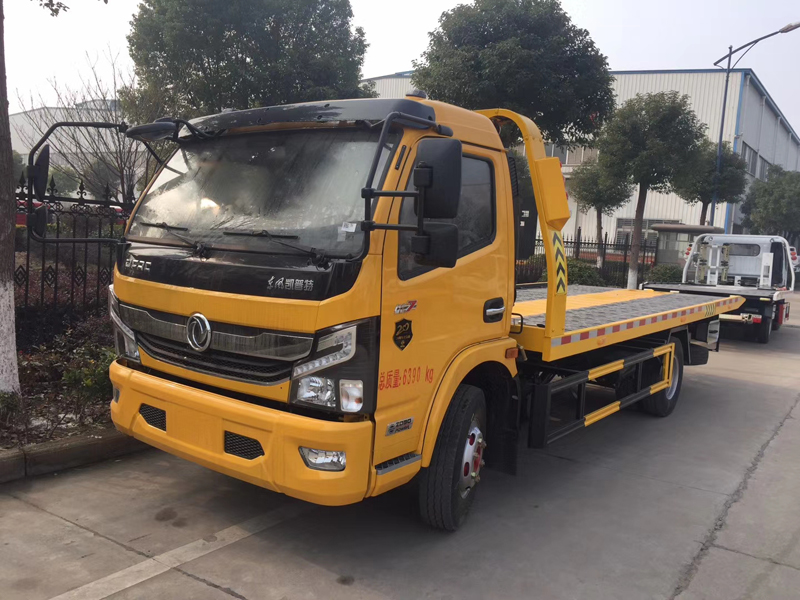 東風凱普特黃牌一拖二清障車